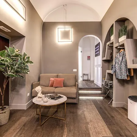 Telier Tomacelli 4*