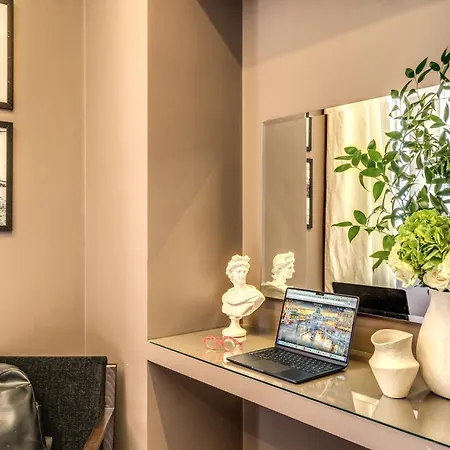 Telier Tomacelli 4* Рим