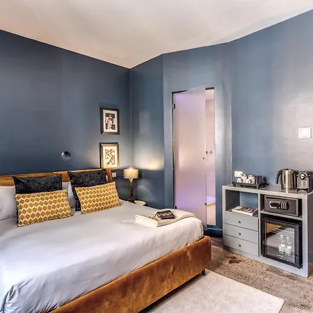 Telier Tomacelli 4* Róma