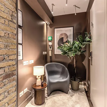Telier Tomacelli 4* Roma