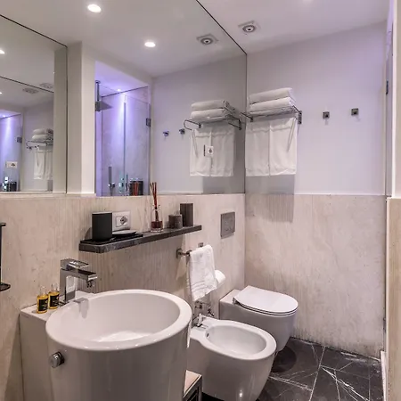 Telier Tomacelli 4*
