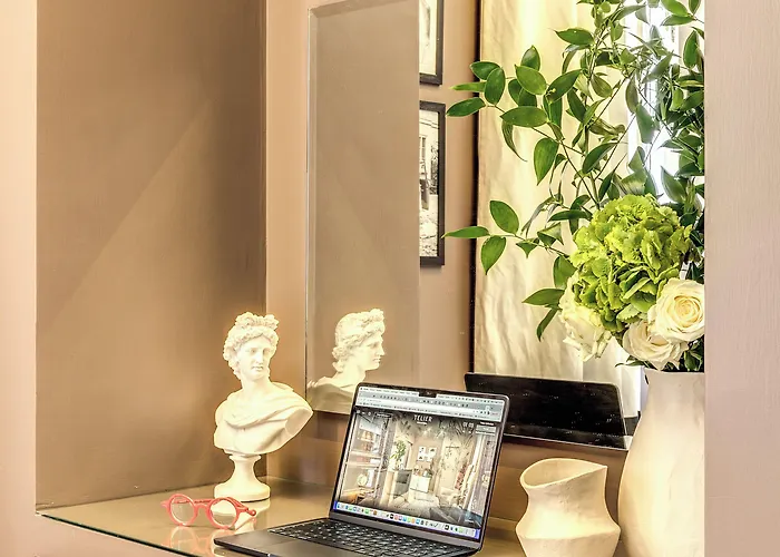 Telier Tomacelli בית הארחה 4*